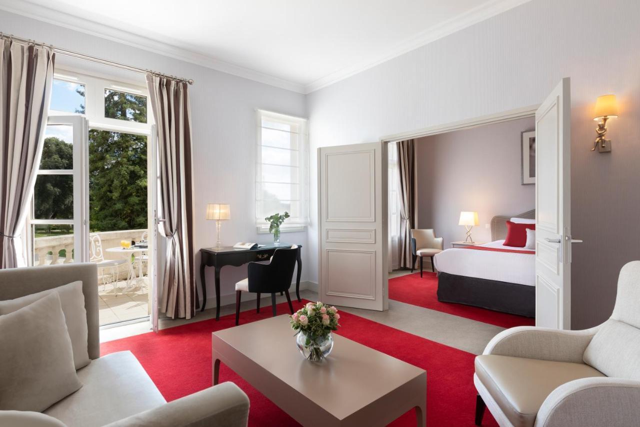 Privilege Suite Castle